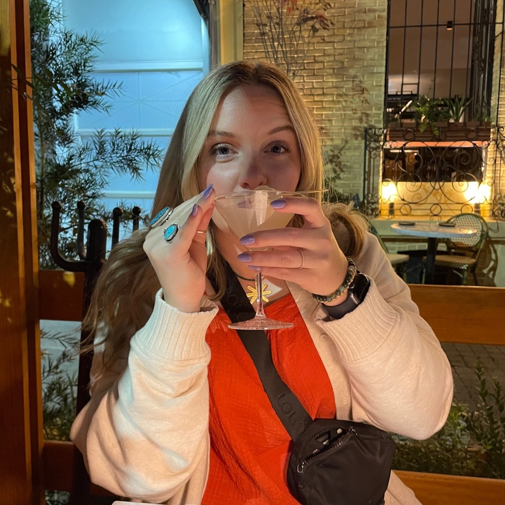 Meet your Posher, Lucy